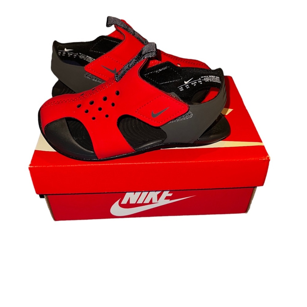 Brand New Never Worn Nike Sunray Protect 2